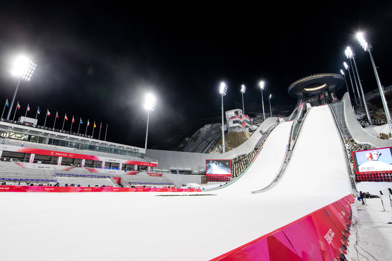 LIVE OlympiaEntscheidung der Skispringer auf der Großschanze