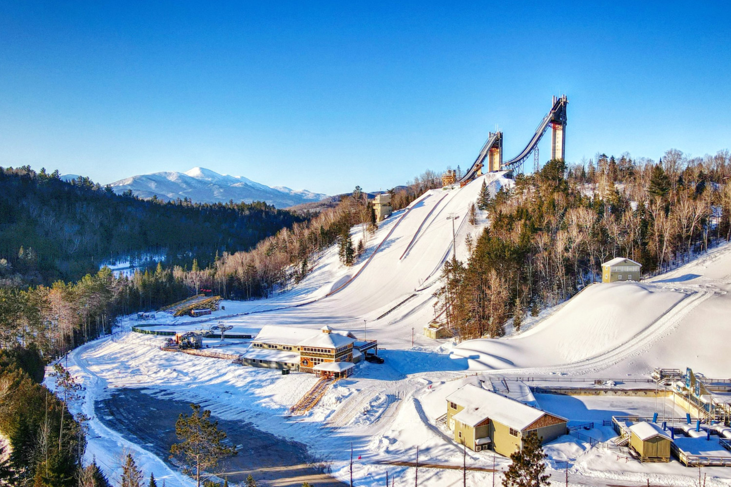 LIVE: Individual competition at the USA Ski Jumping World Cup in Lake Placid